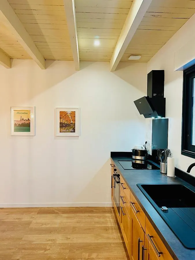 La Halte Occitane - Classe 3 Etoiles - Pour 6 Personnes, 3 Chambres, Parking, Terrasse, Tout Inclus Montauban Apartamento