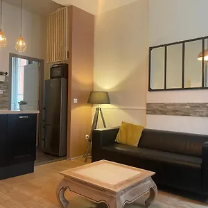 Cosy En Hyper Centre Apartamento